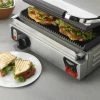 Panini Press Vollrath 40794 Grooved Top & Bottom Panini Sandwich Grill 13-1/2" X 9-1/8" Cooking Surface